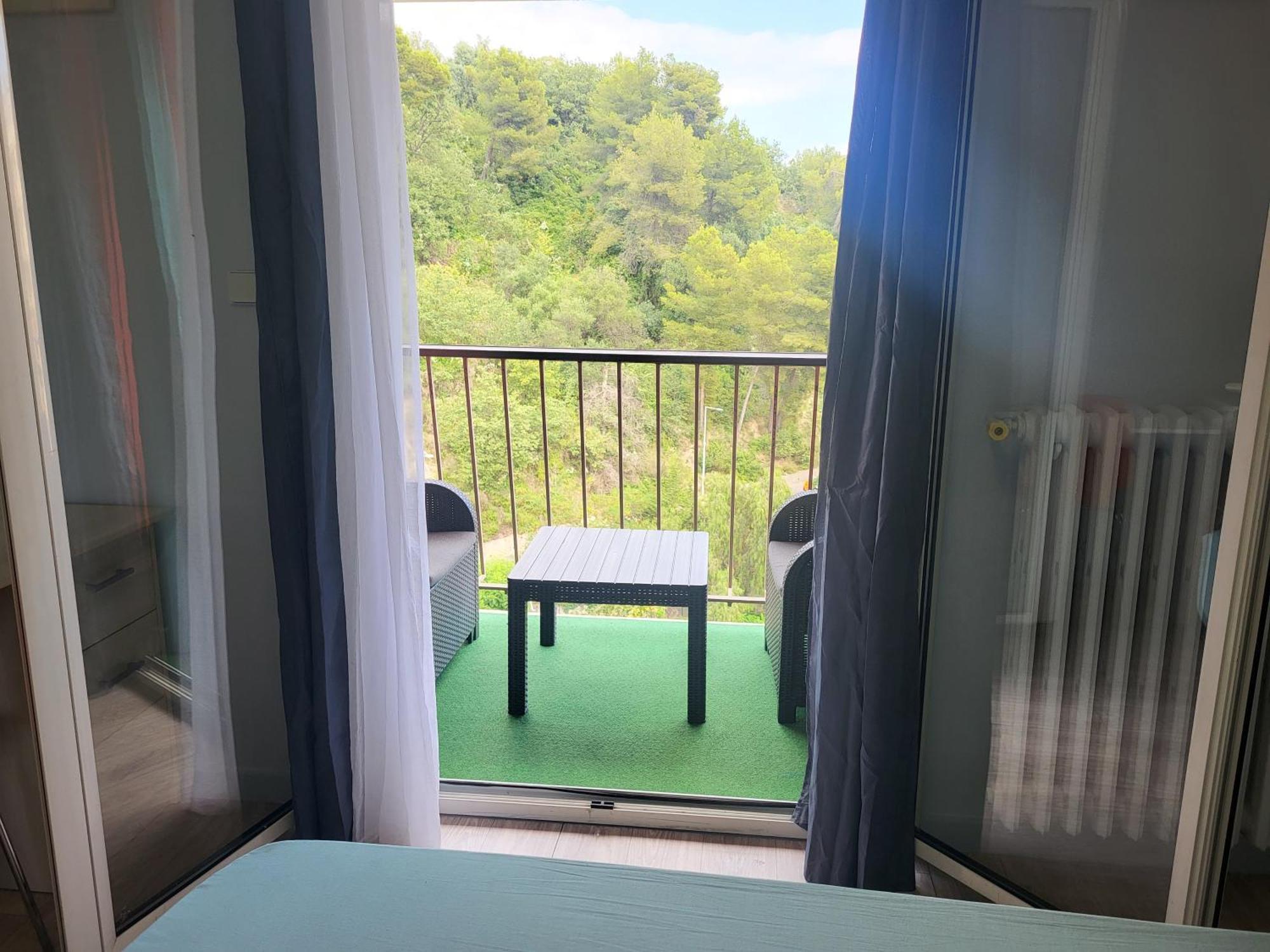 Private Room-2 In Hannana Apartment- 2 Min Walk To Tram 12 Min To Nice Train Station 15 Min To Massena Place Bagian luar foto